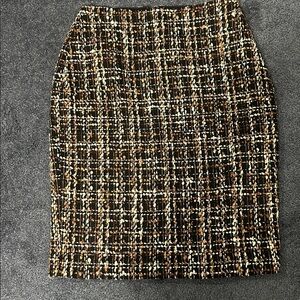 Talbots Elegant Black, Brown, Beige, Silver Plaid Pencil Skirt, size 6